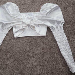 White Puffy Shoulder Crop Top
